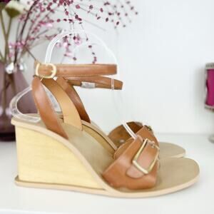 Lord & Taylor NWB Brown Leather Ankle Strap Wooden Wedge Heel Sandals Size 8 M